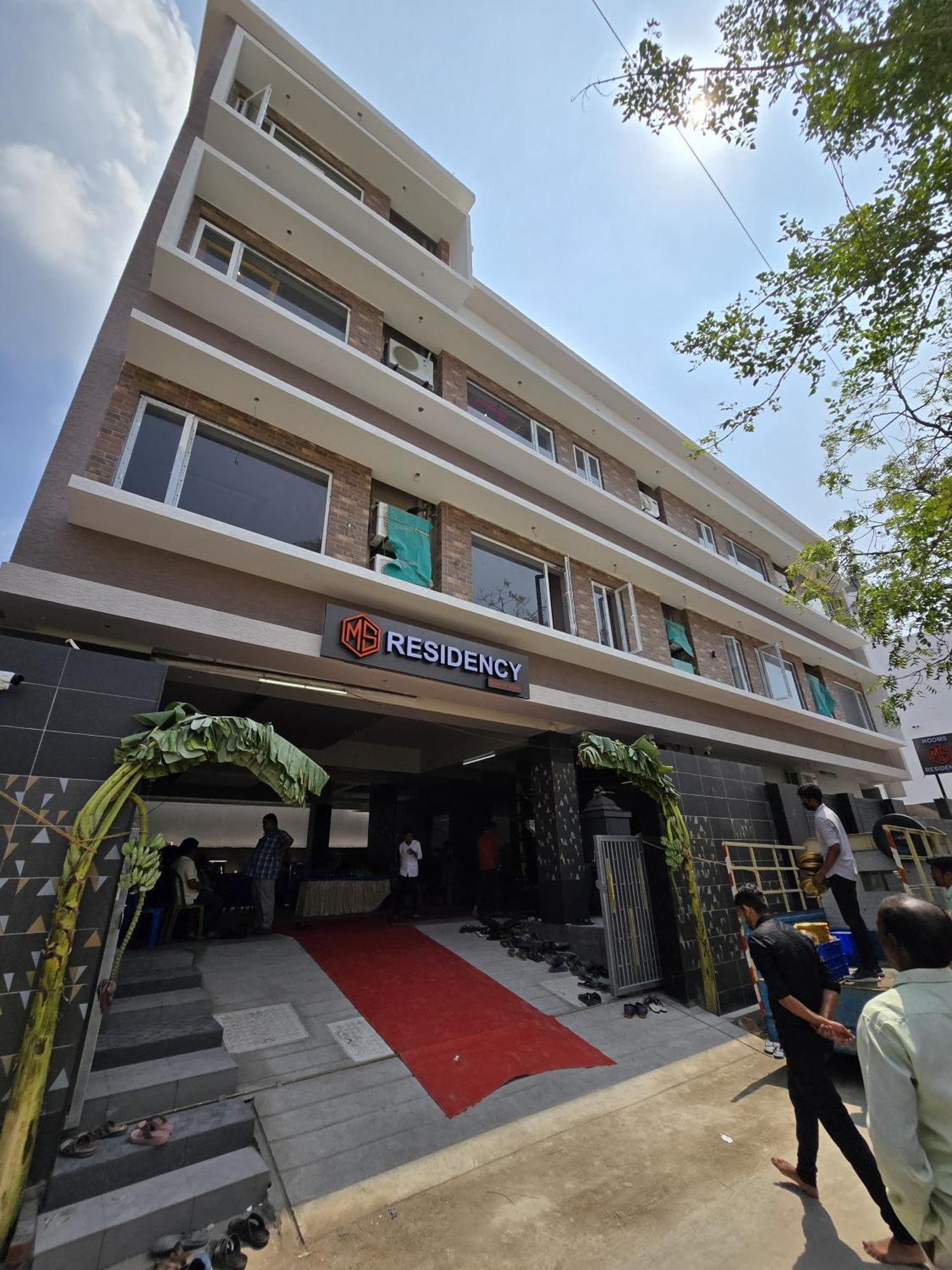 Hotel M S Residency